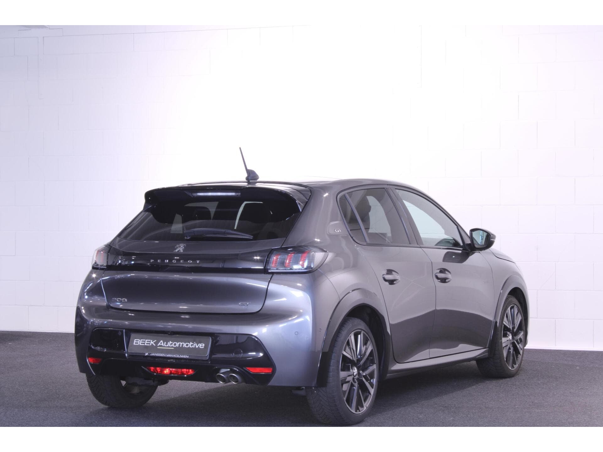 Peugeot 208 - Foto 3