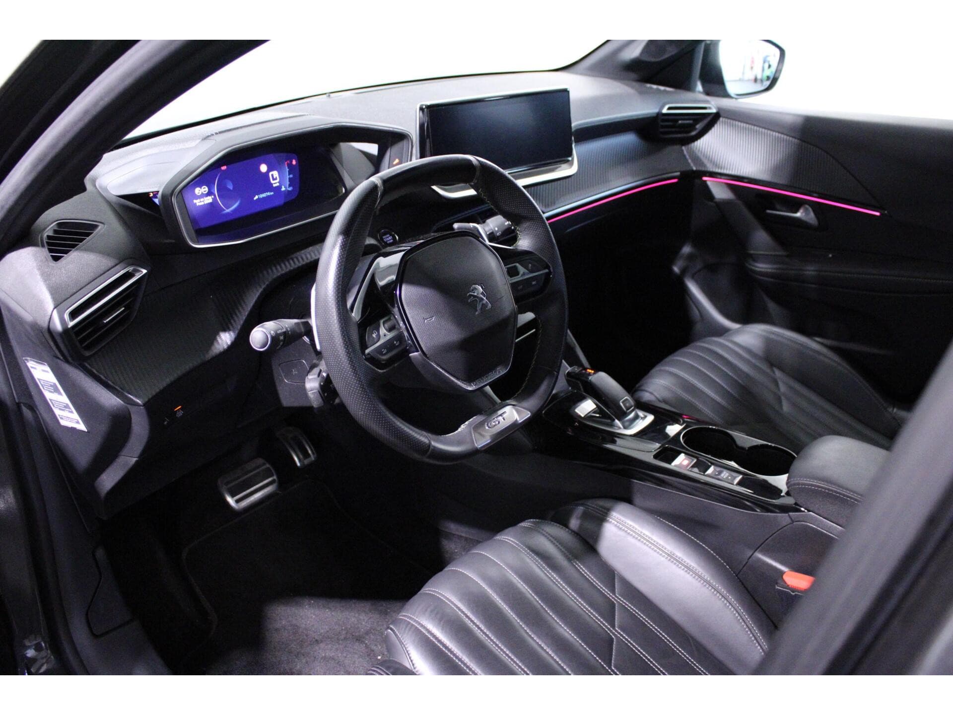 Peugeot 208 - Foto 13
