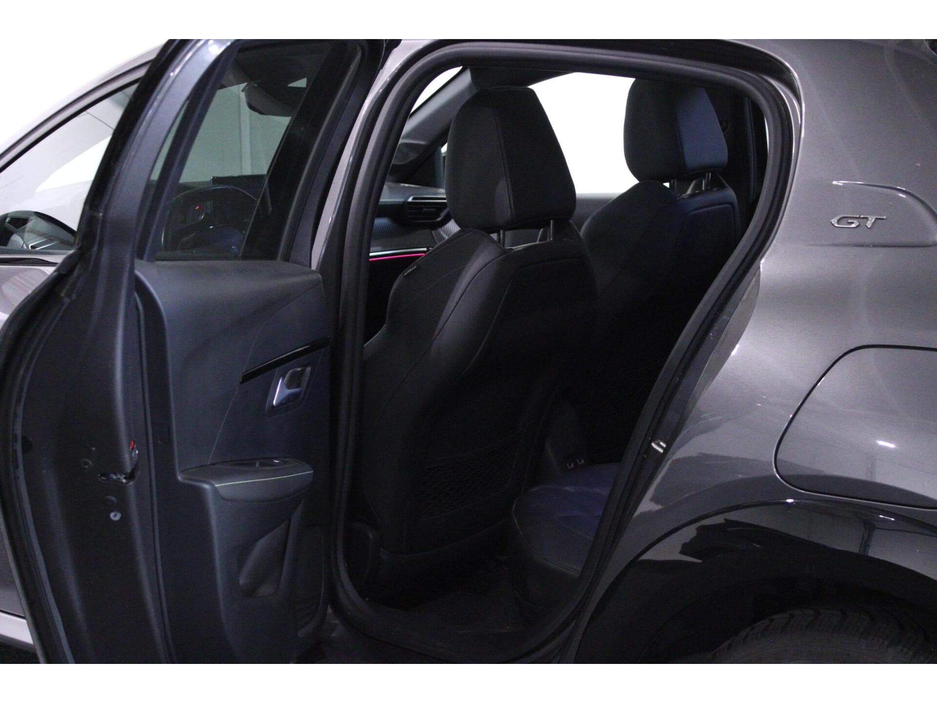 Peugeot 208 - Foto 27
