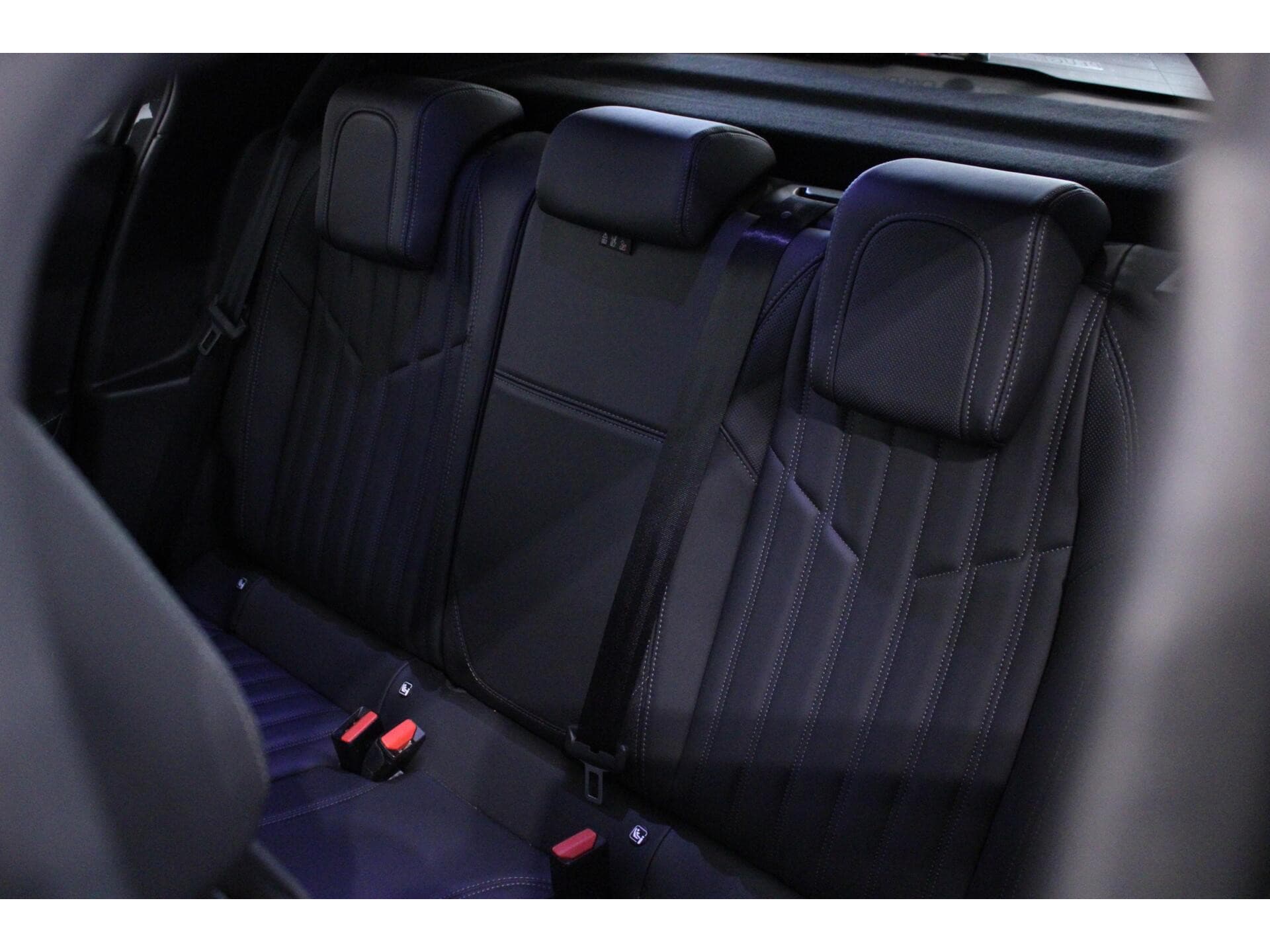Peugeot 208 - Foto 28