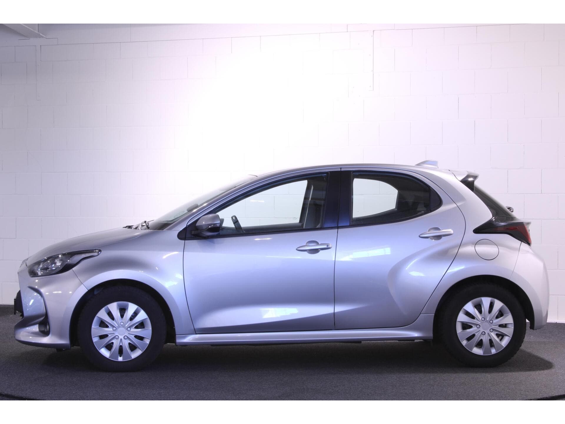 Toyota Yaris - Foto 5