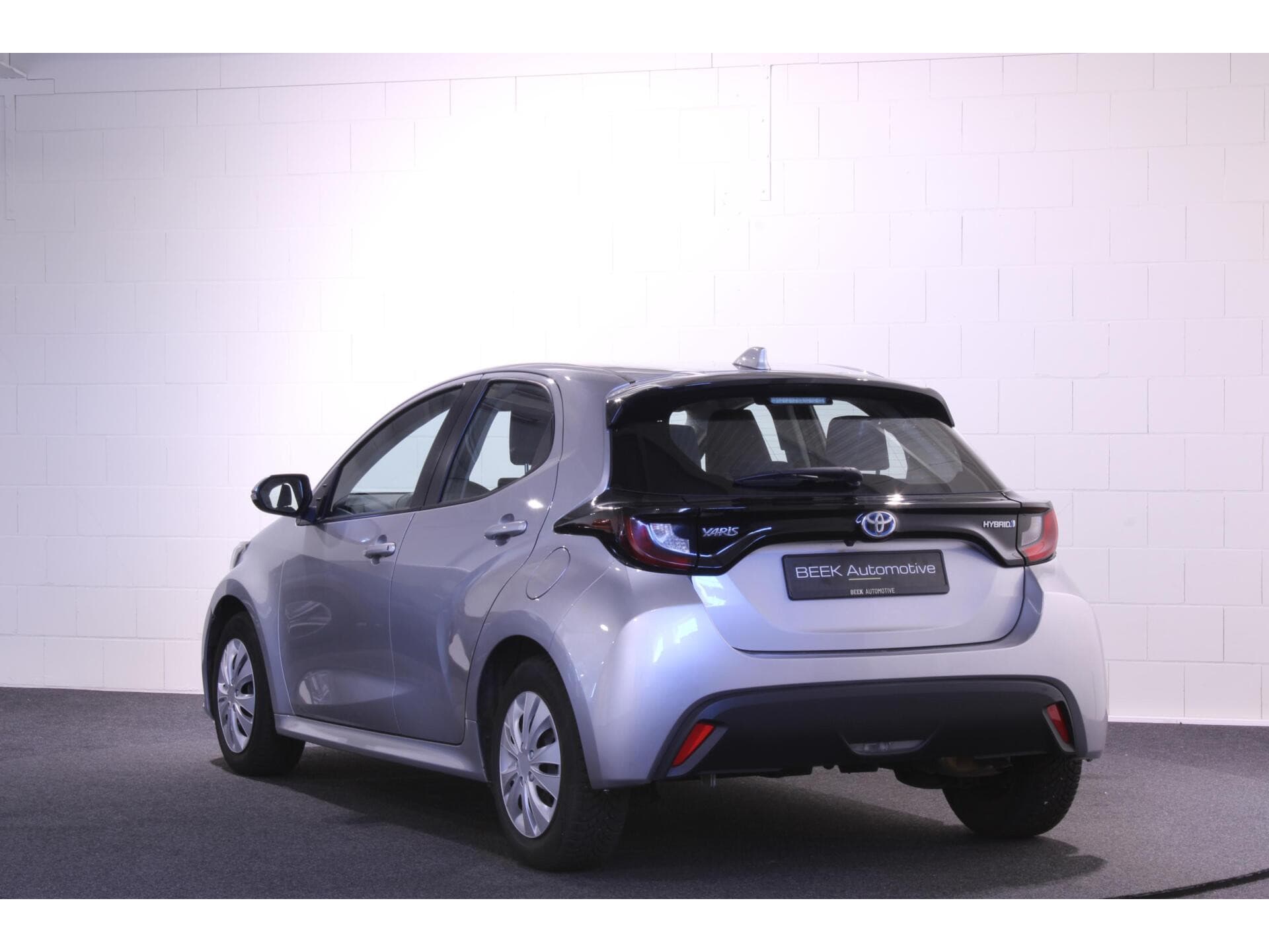 Toyota Yaris - Foto 7