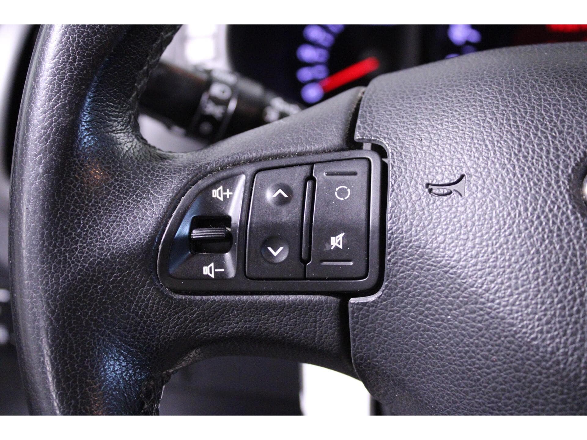 Kia Sportage - Foto 10