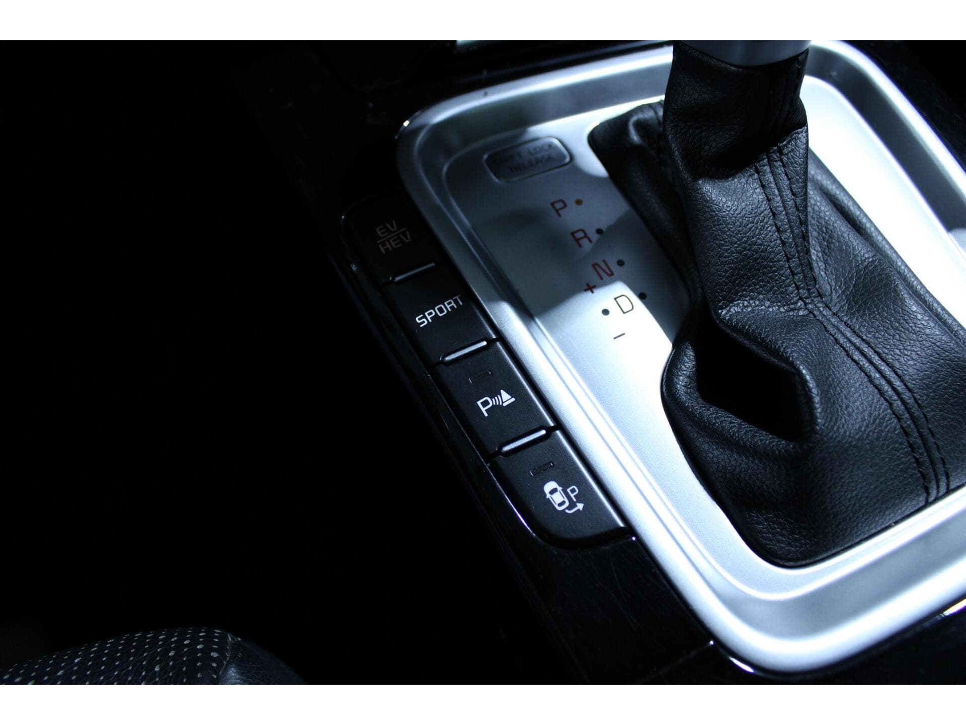 Kia XCeed - Foto 24