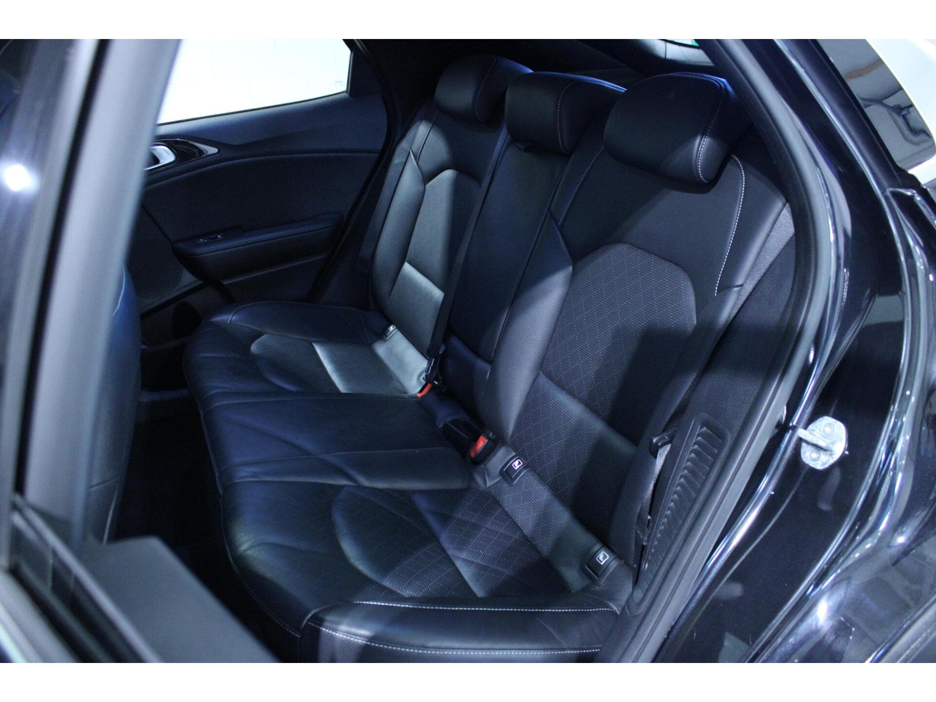 Kia XCeed - Foto 28