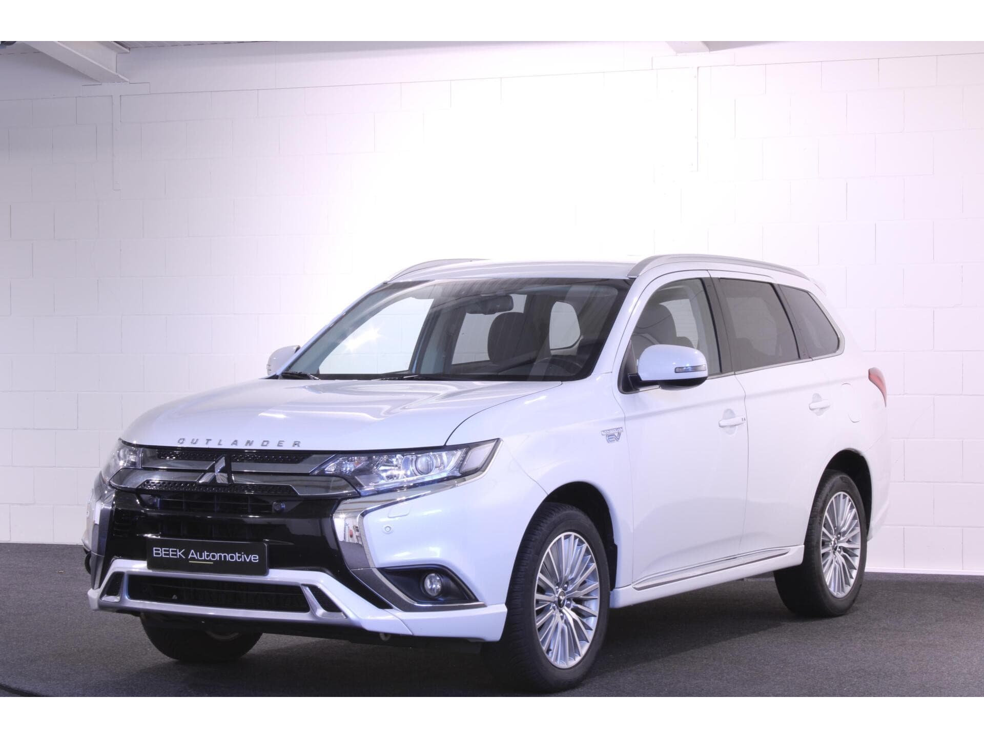 Mitsubishi Outlander - Foto 1