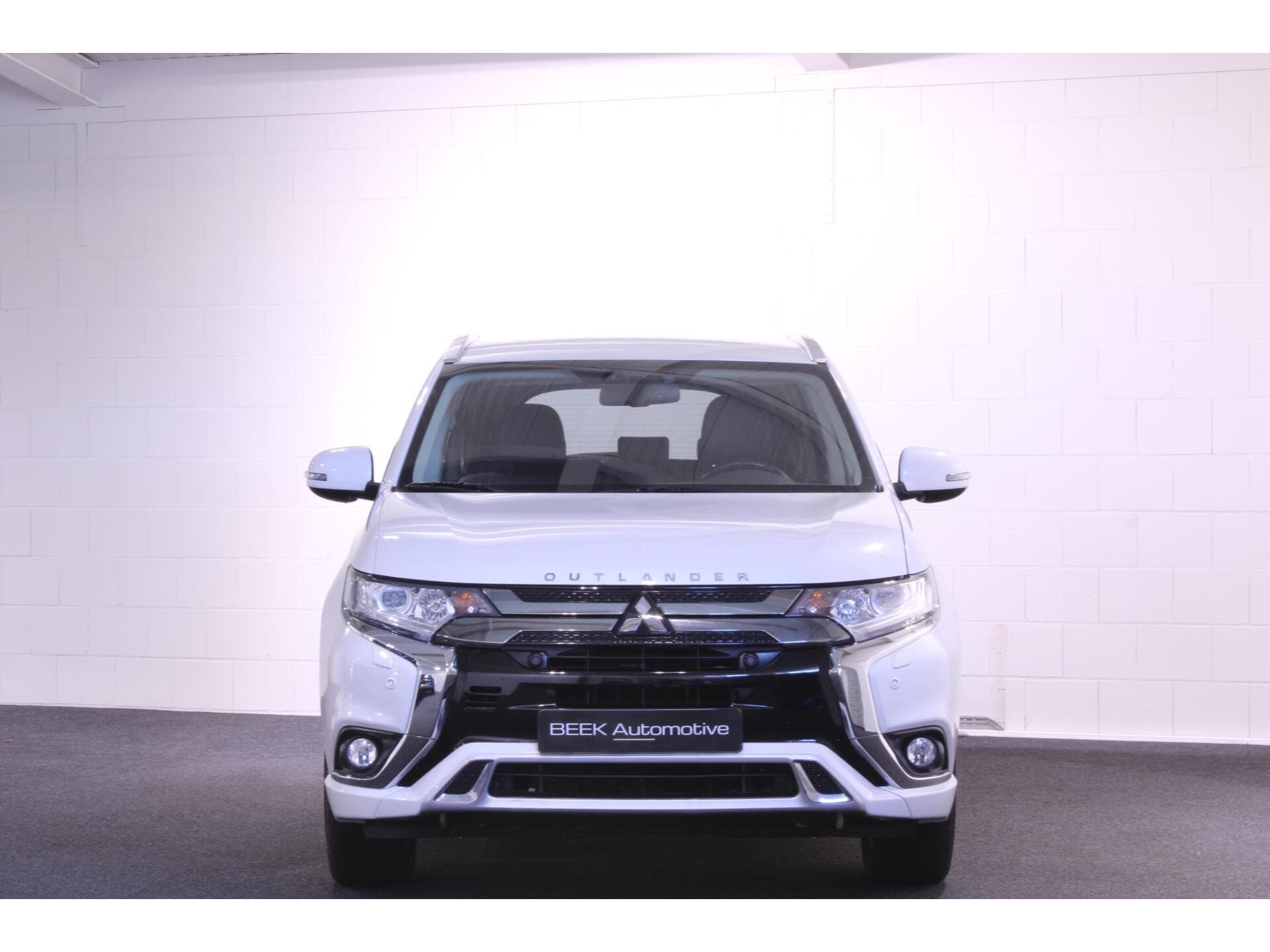 Mitsubishi Outlander - Foto 8
