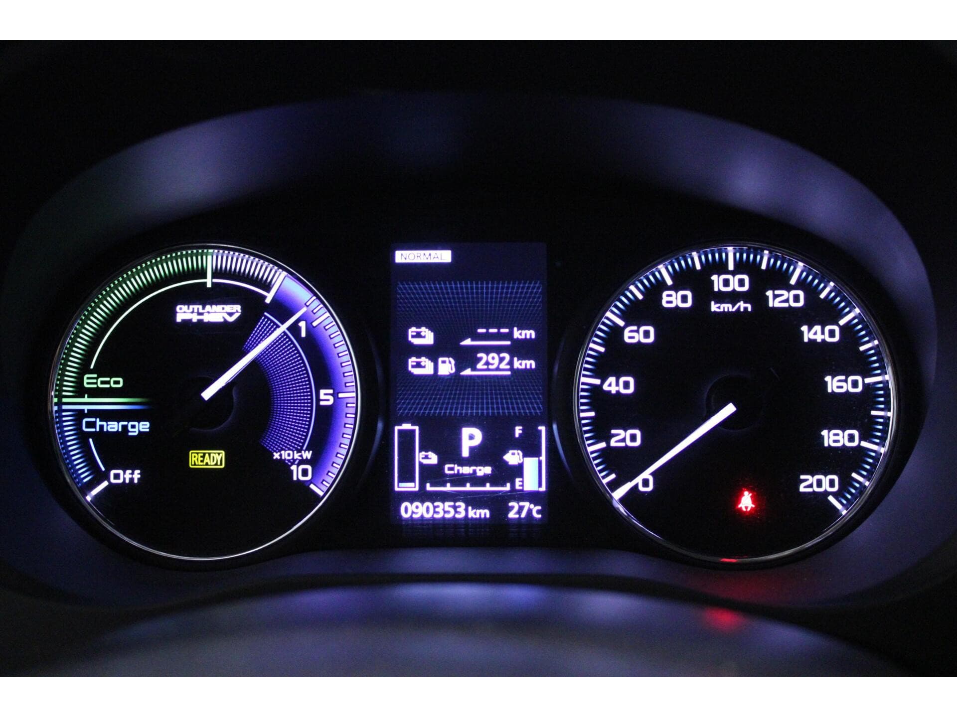 Mitsubishi Outlander - Foto 14