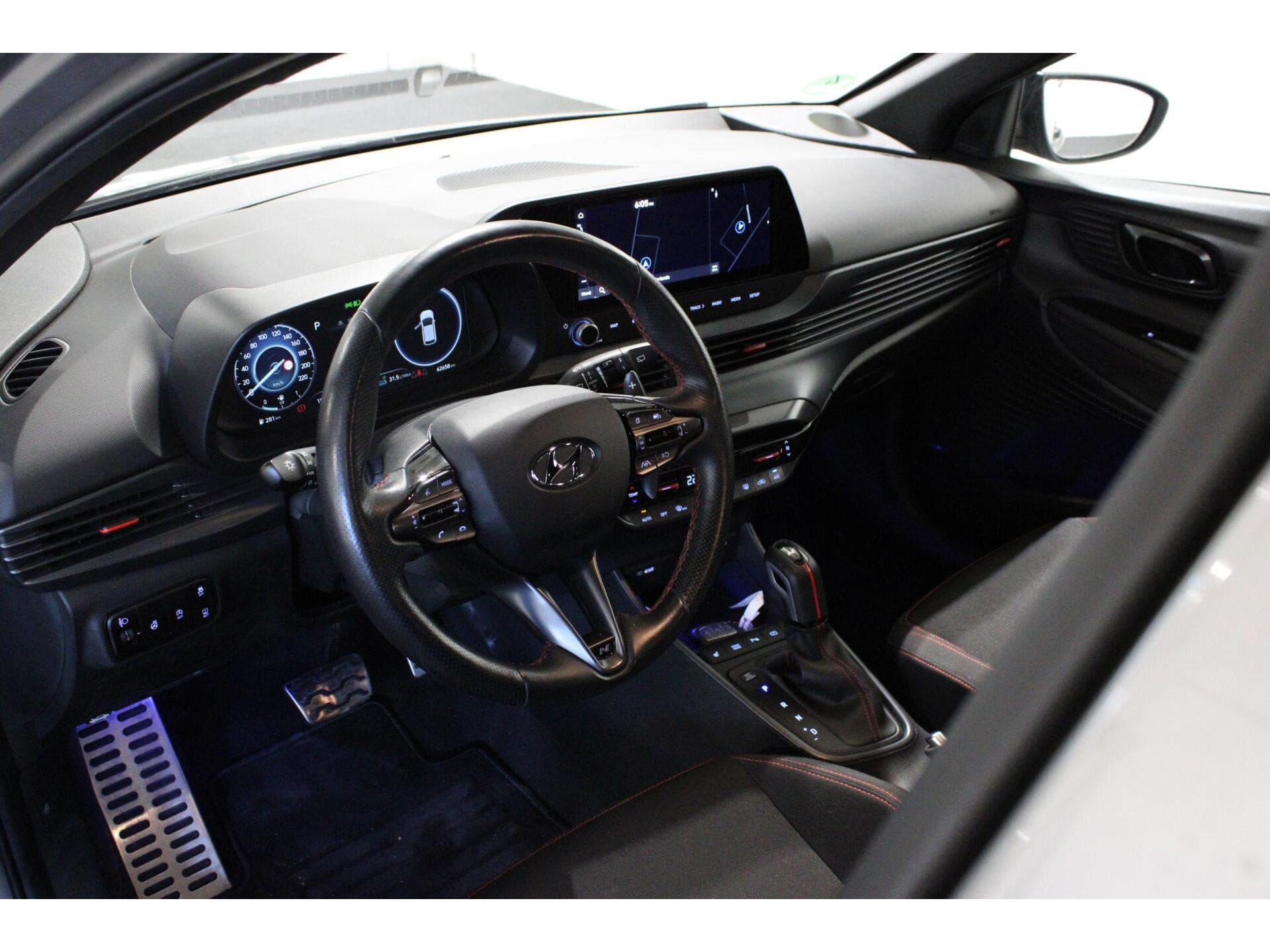 Hyundai i20 - Foto 13