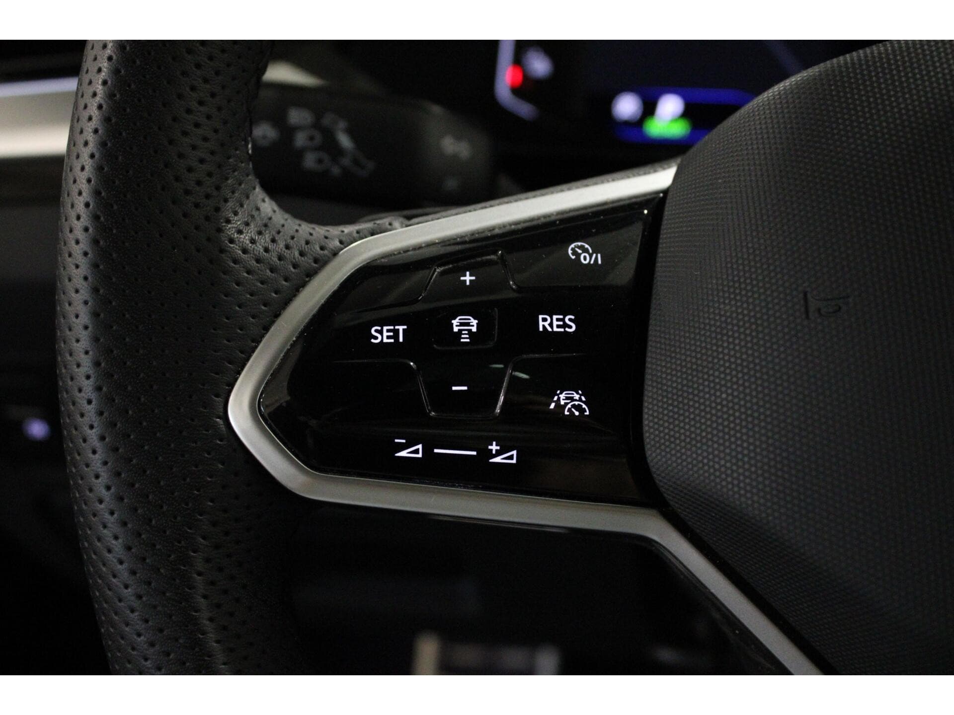 Volkswagen Arteon - Foto 16