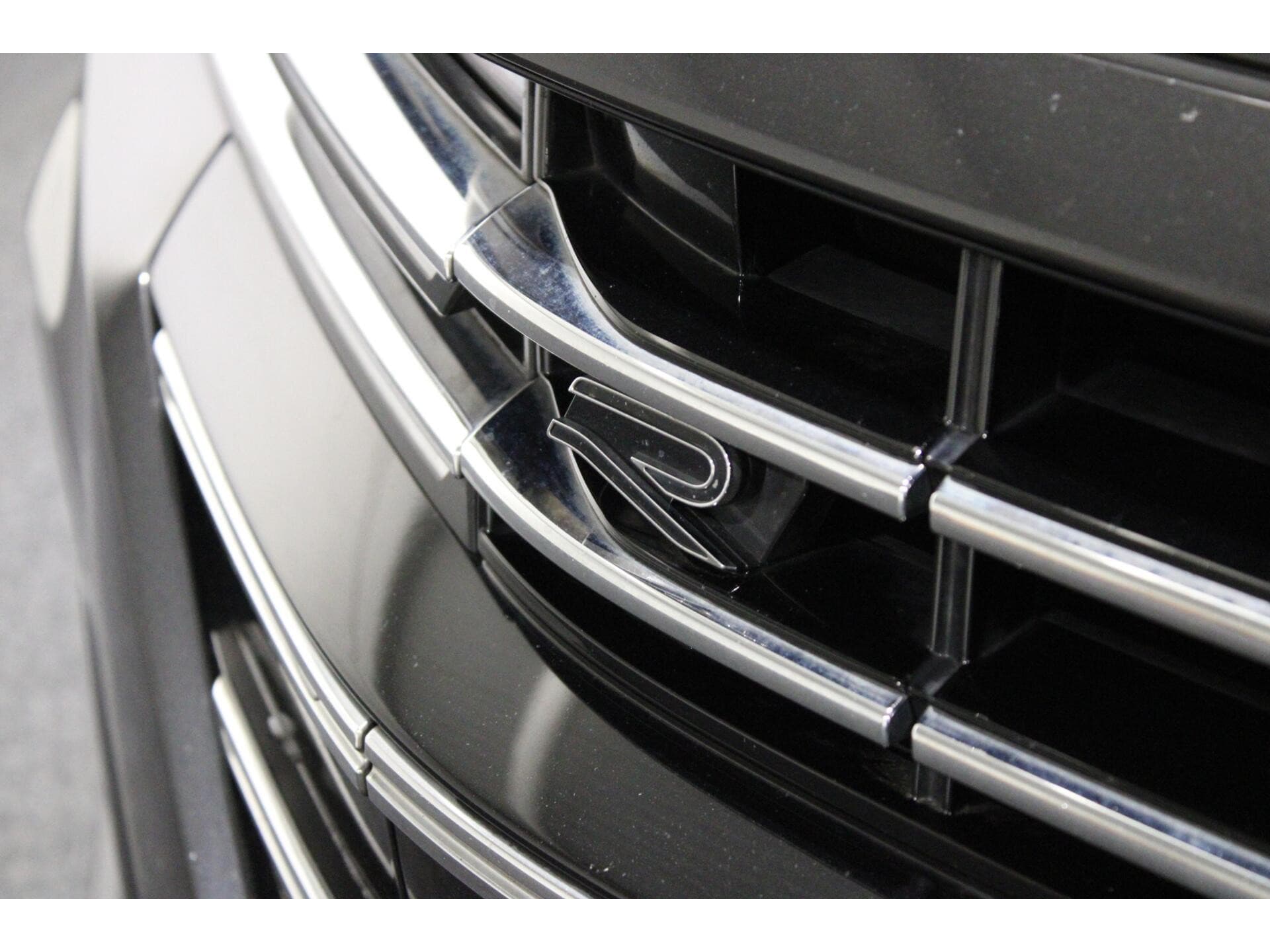 Volkswagen Arteon - Foto 33