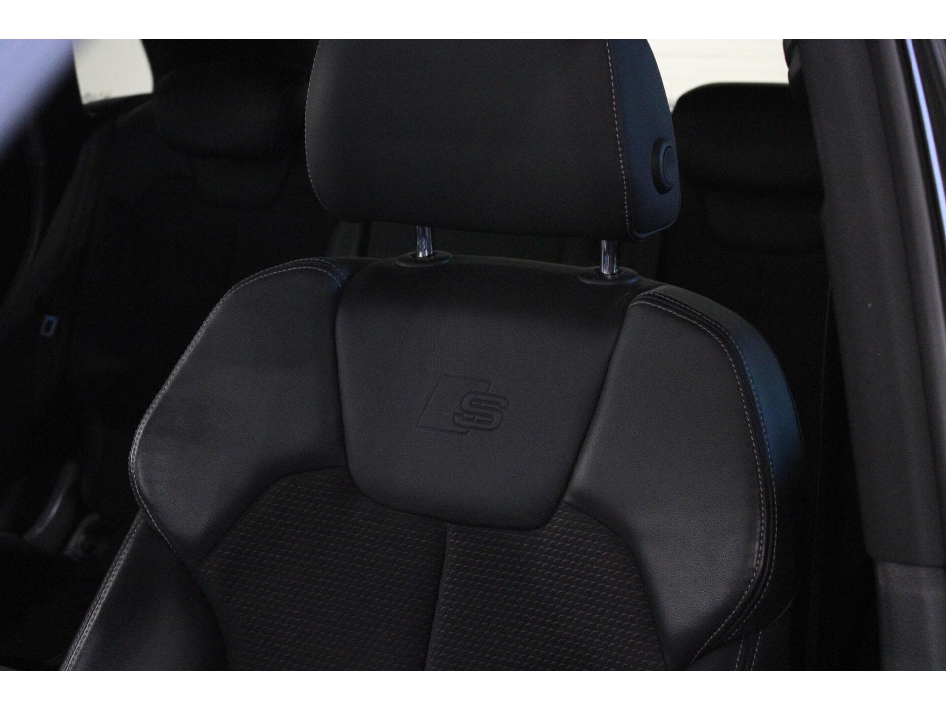 Audi Q5 - Foto 12