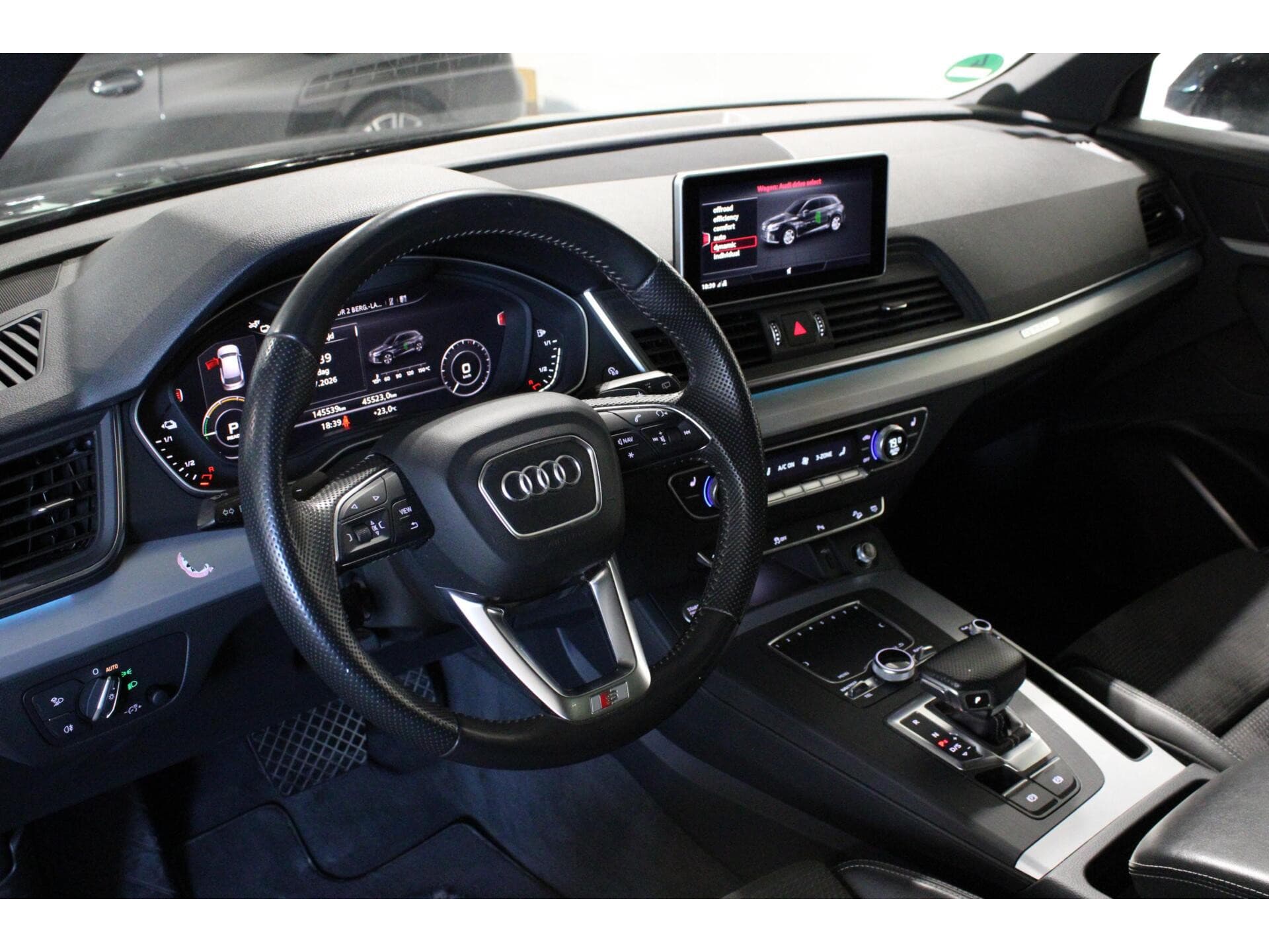 Audi Q5 - Foto 14