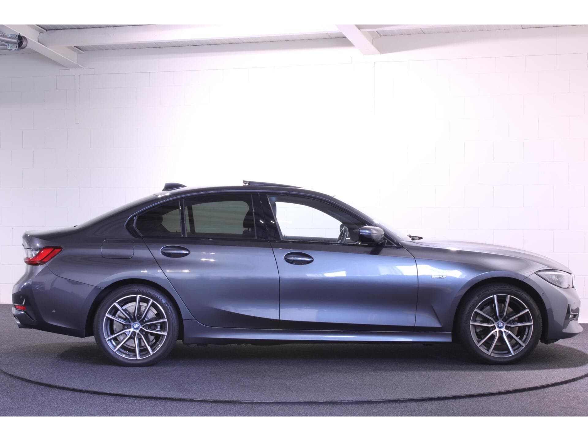 BMW 3 Serie - Foto 4