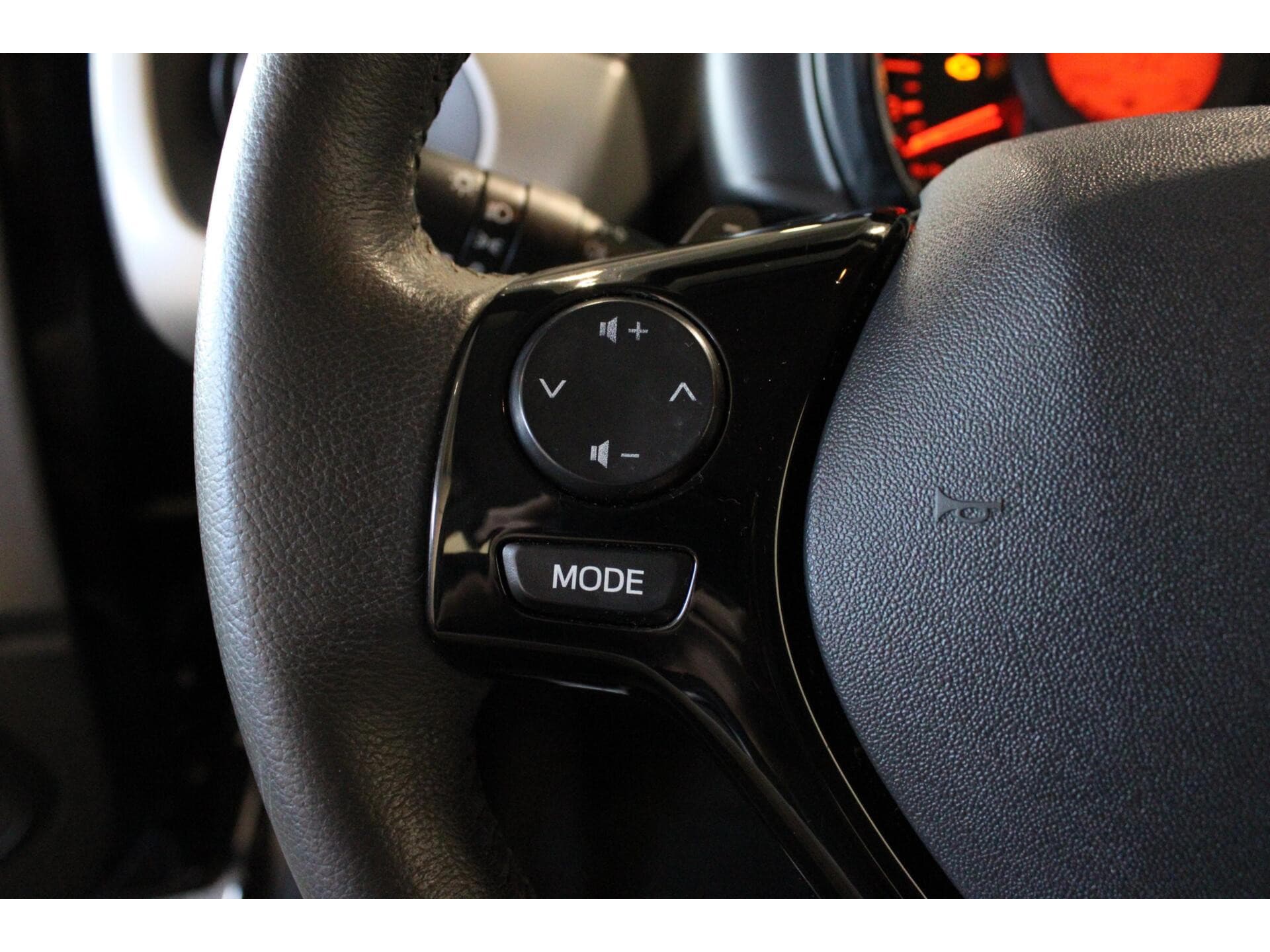 Peugeot 108 - Foto 10