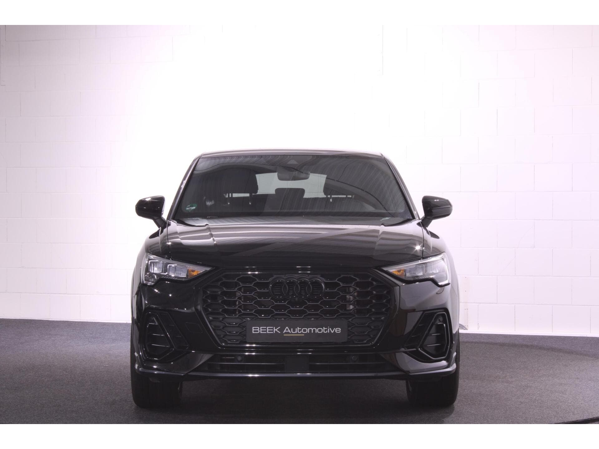 Audi Q3 - Foto 8