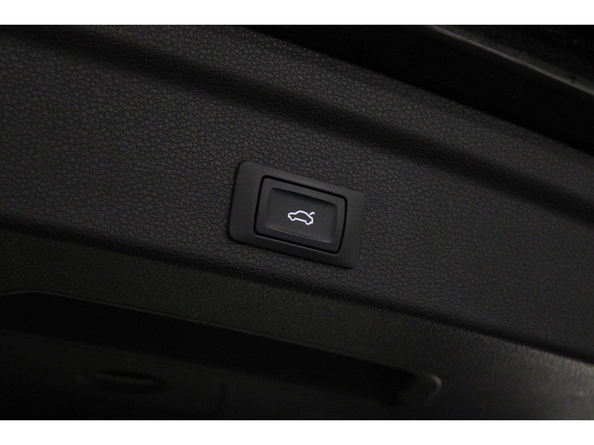 Audi Q3 - Foto 28