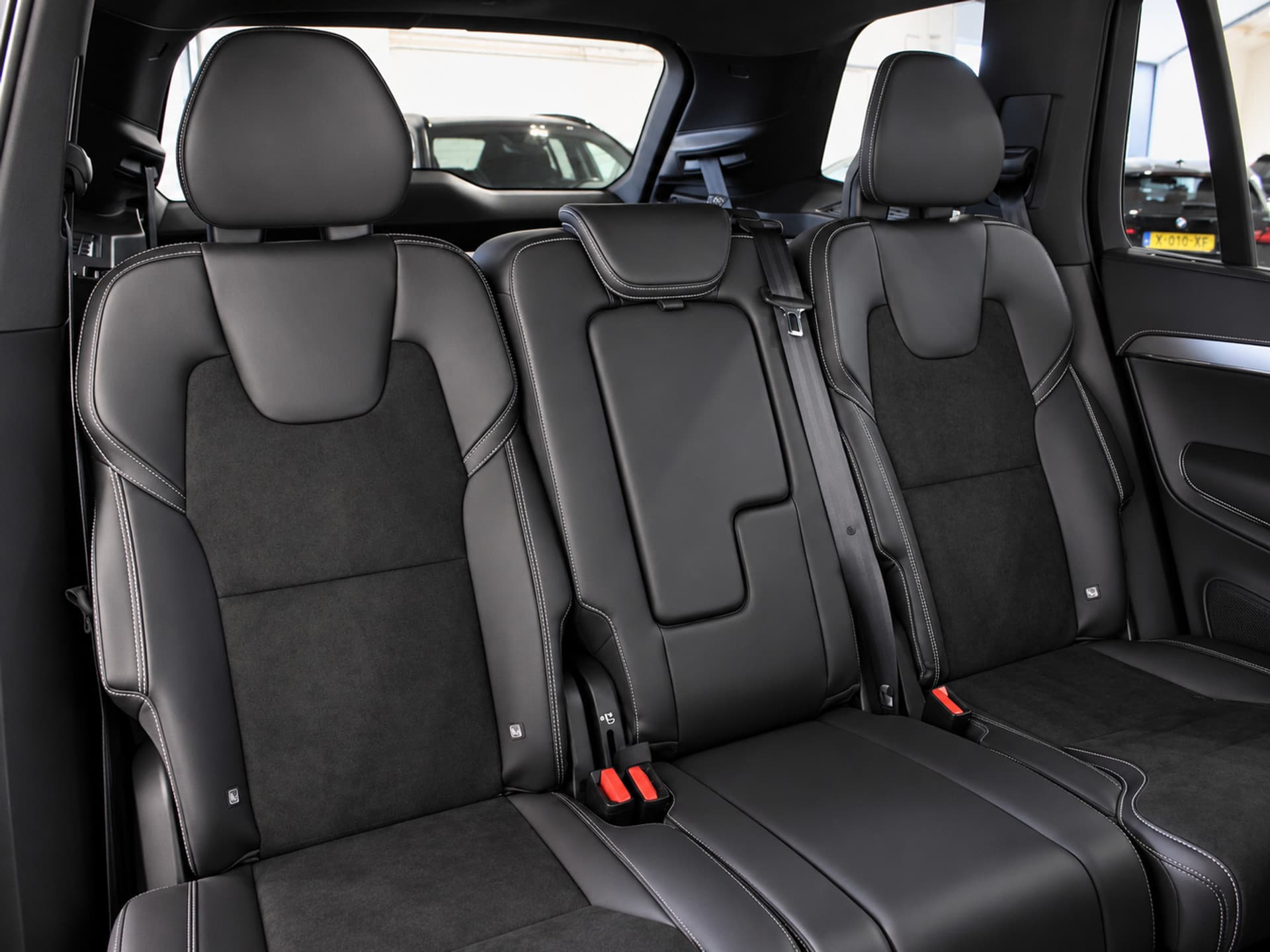 Volvo XC90 - Foto 26