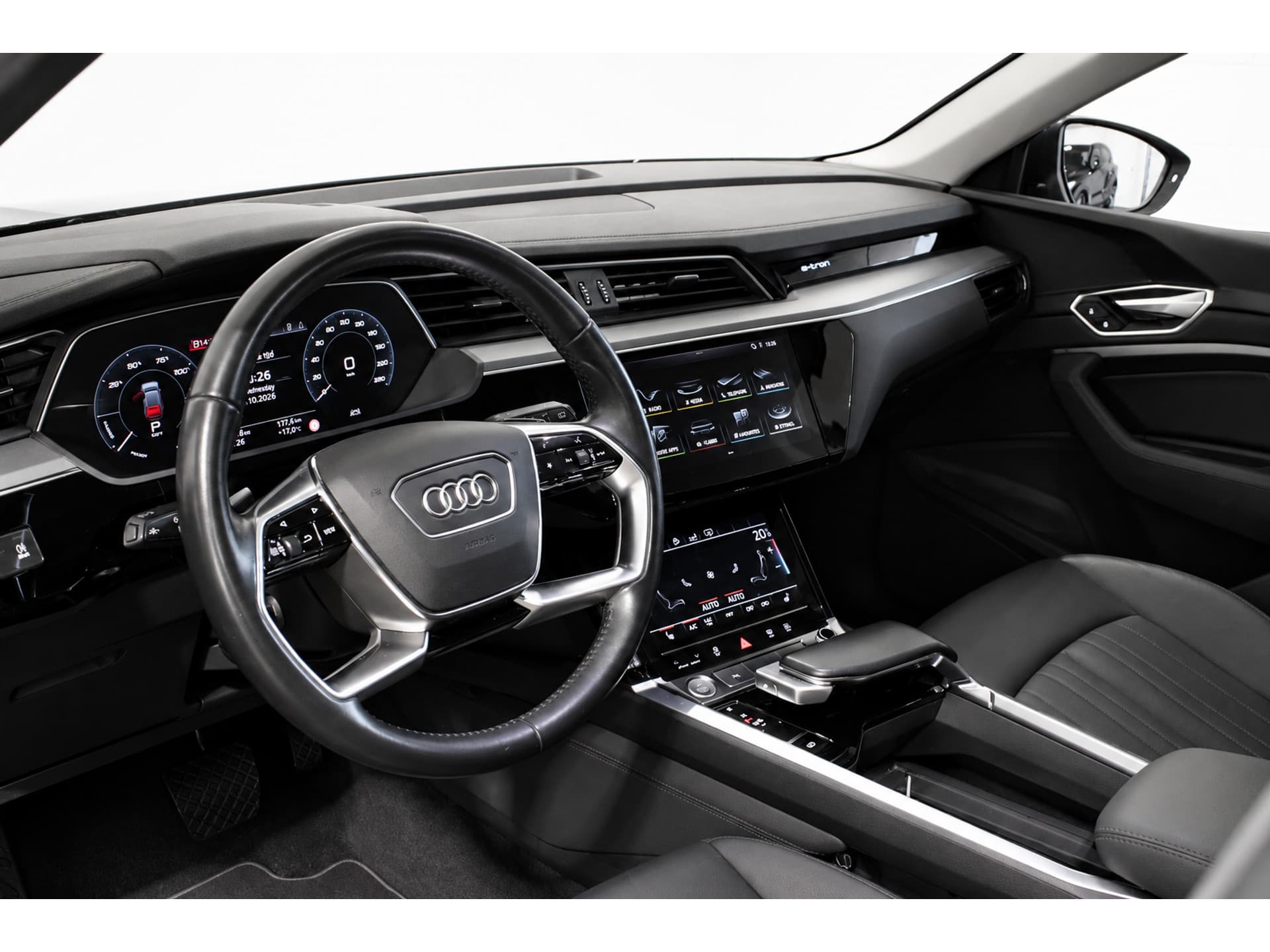 Audi e-tron - Foto 13