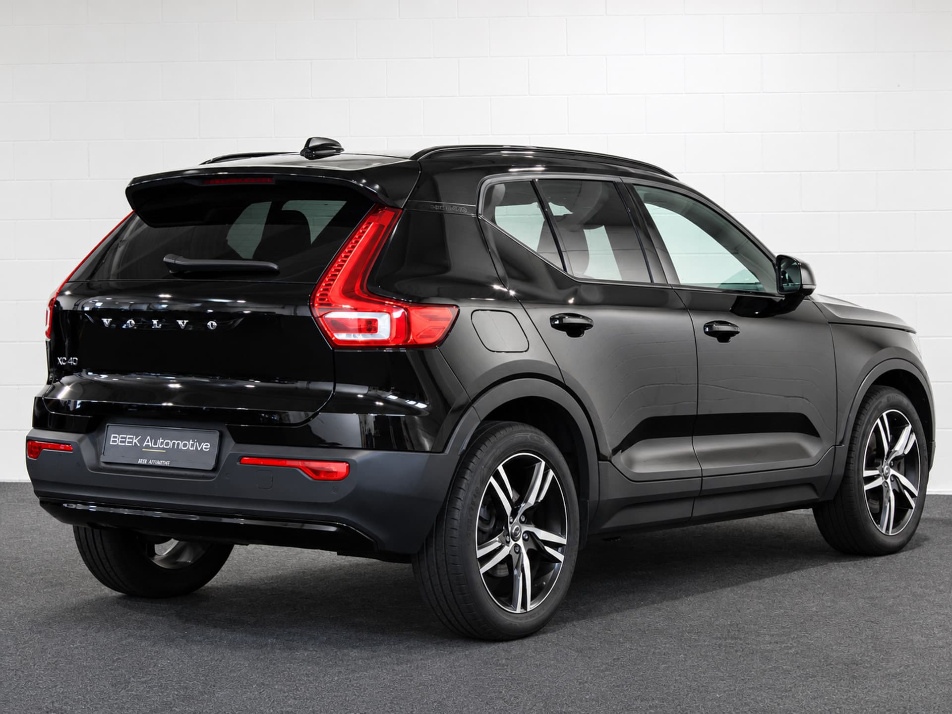 Volvo XC40 - Foto 3