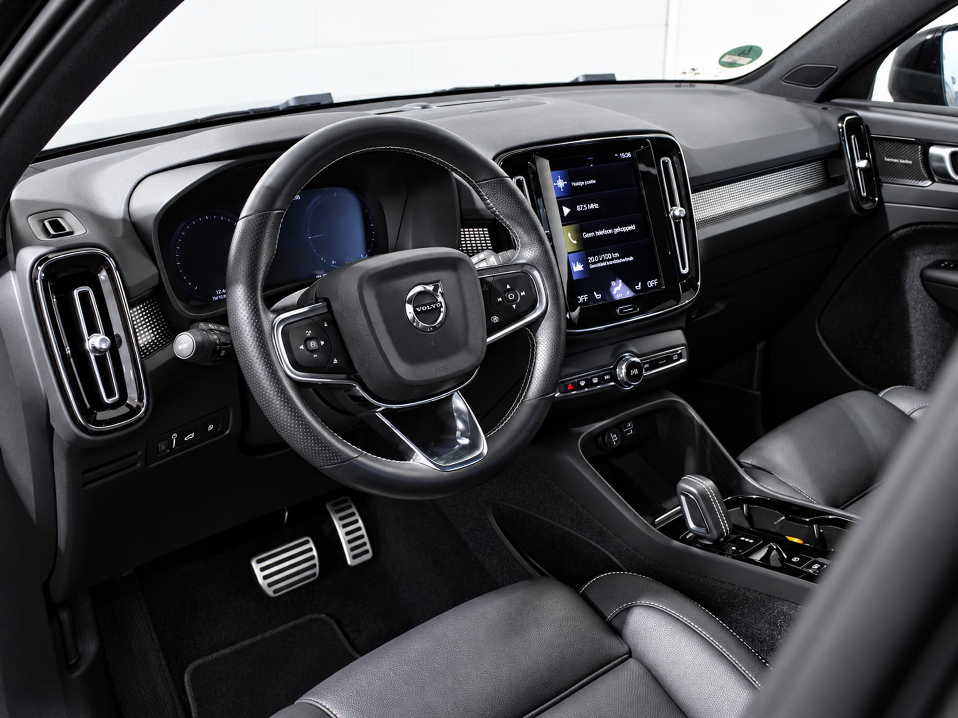 Volvo XC40 - Foto 9