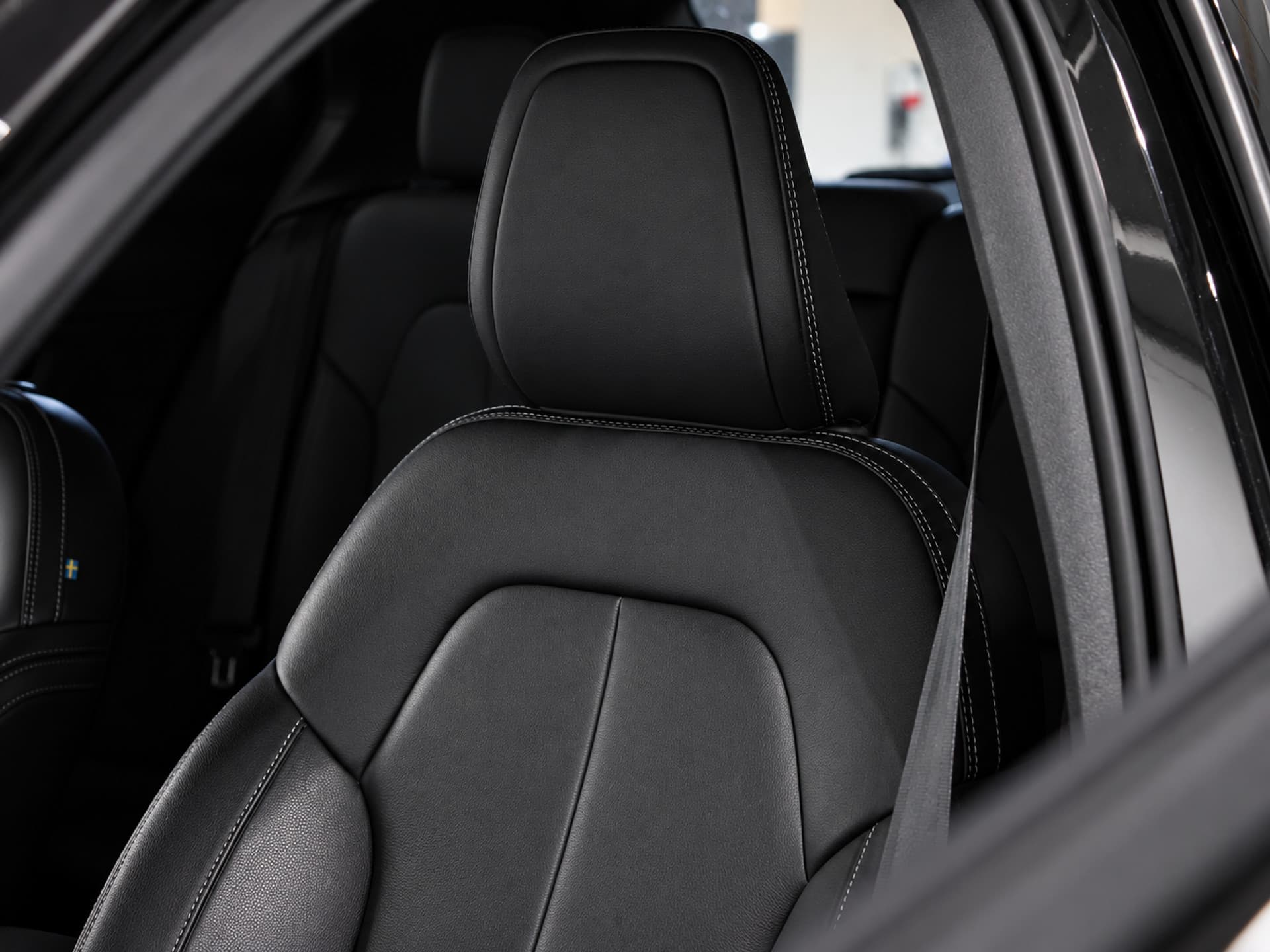 Volvo XC40 - Foto 13