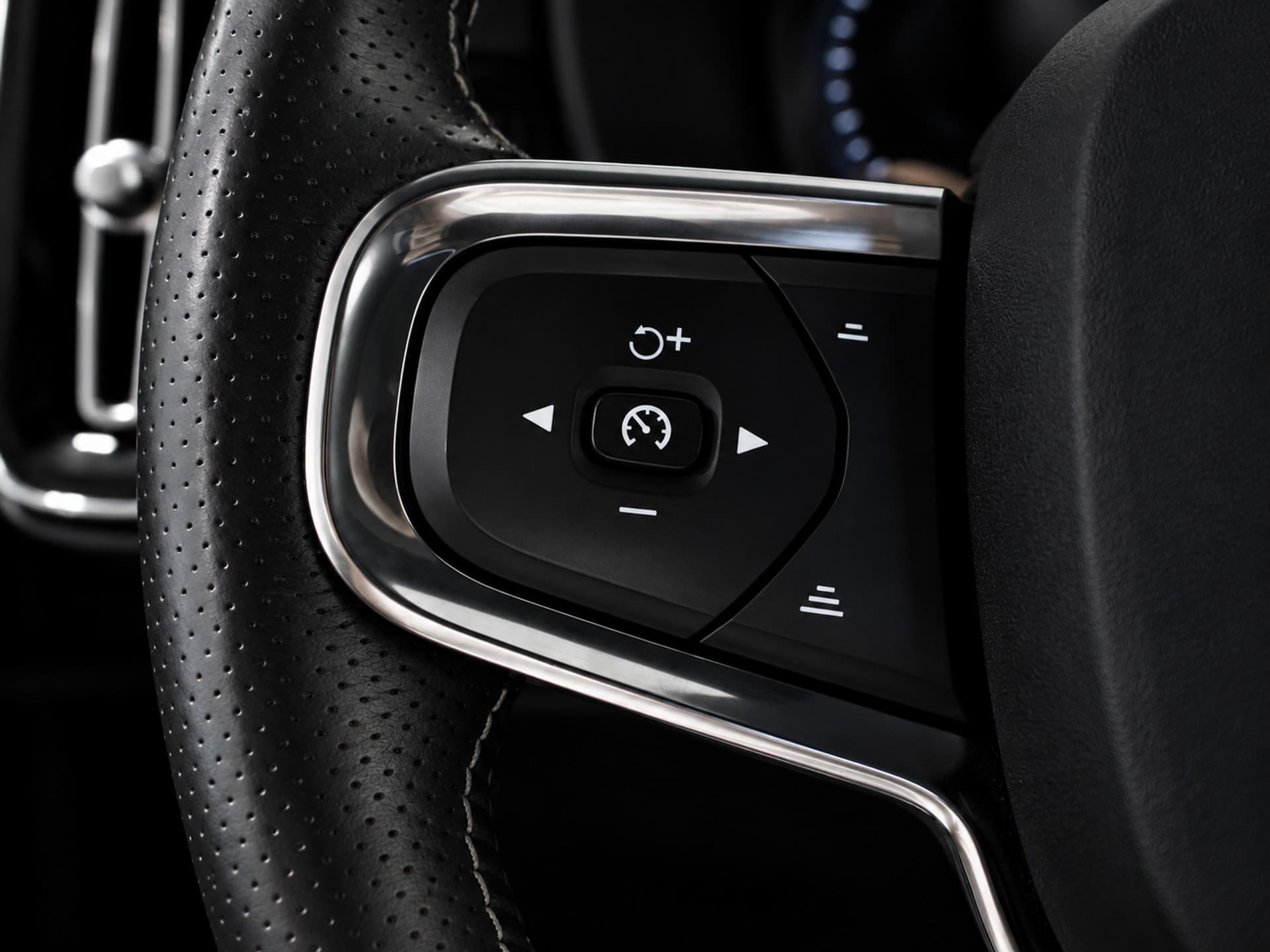 Volvo XC40 - Foto 15