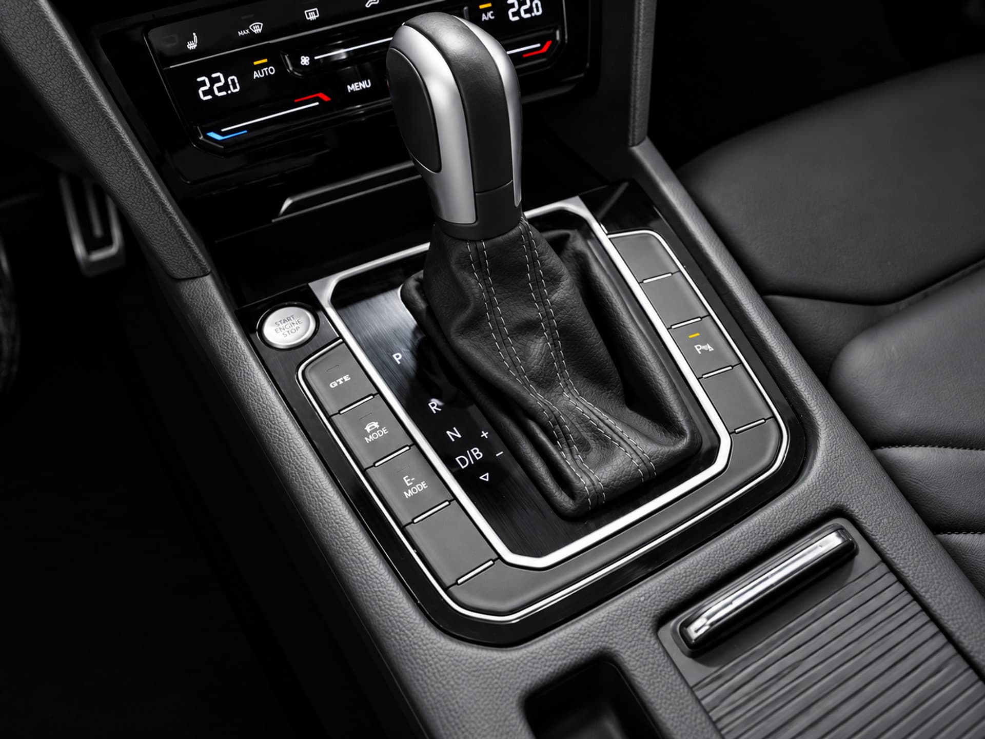 Volkswagen Arteon - Foto 24