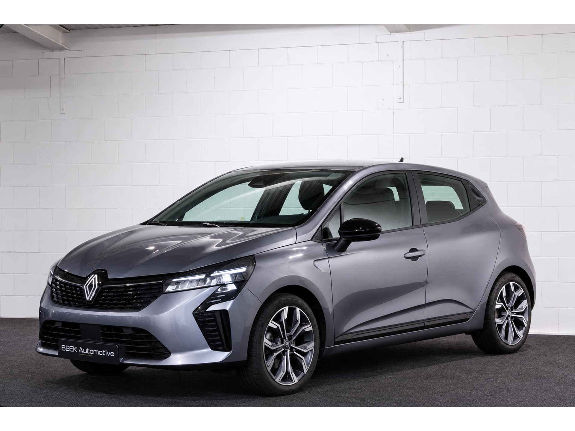 Renault Clio - Foto 1