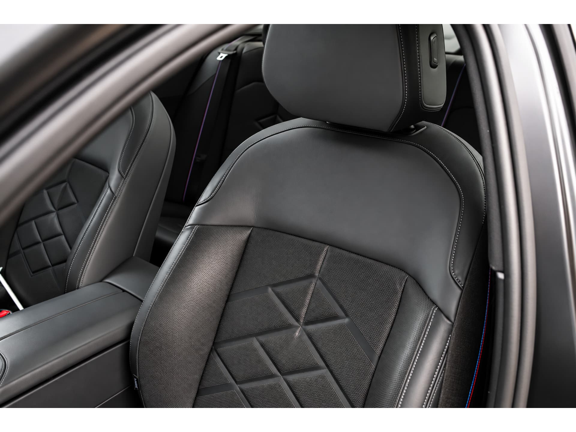 BMW i5 - Foto 14